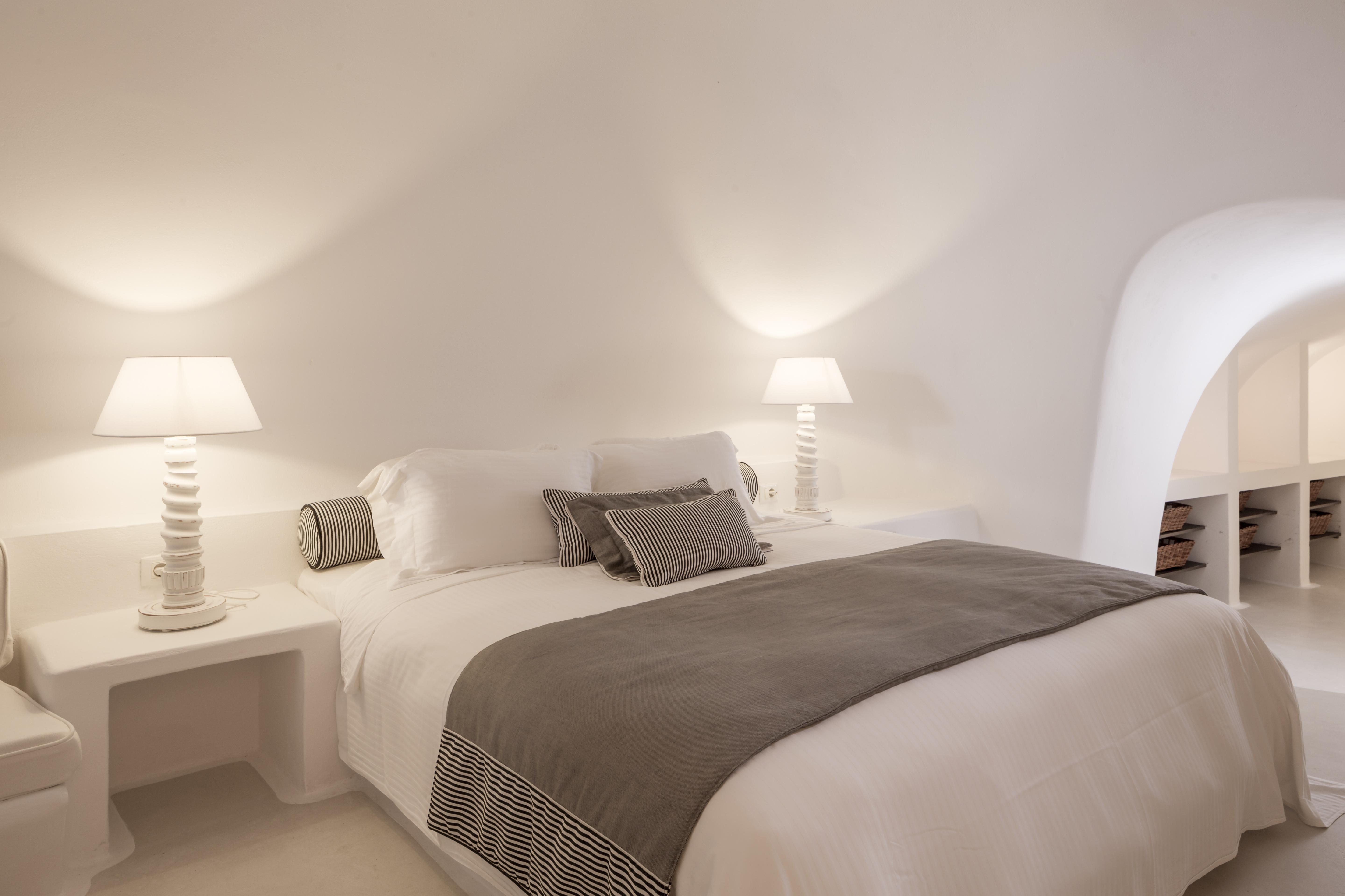 Katikies Chromata Santorini - The Leading Hotels Of The World Imerovigli  Bilik gambar